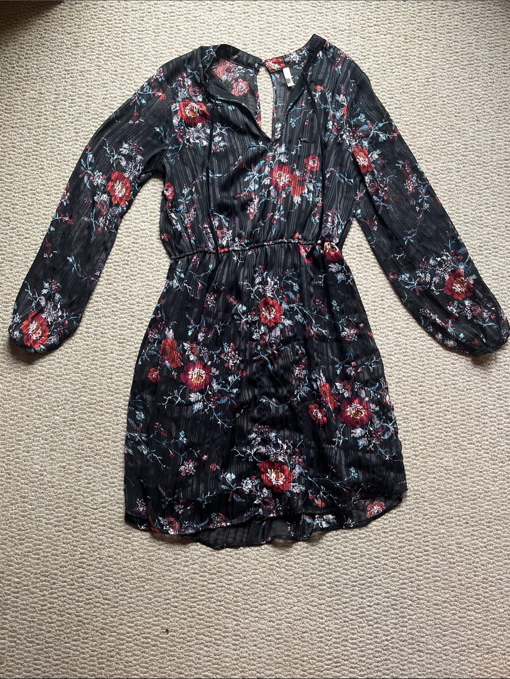 Xhilaration Black Long-Sleeve Floral V-Neck Dress